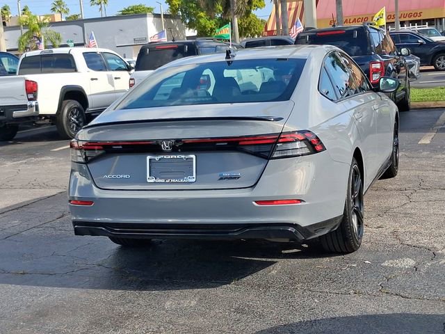 Used 2024 Honda Accord Sport image 4