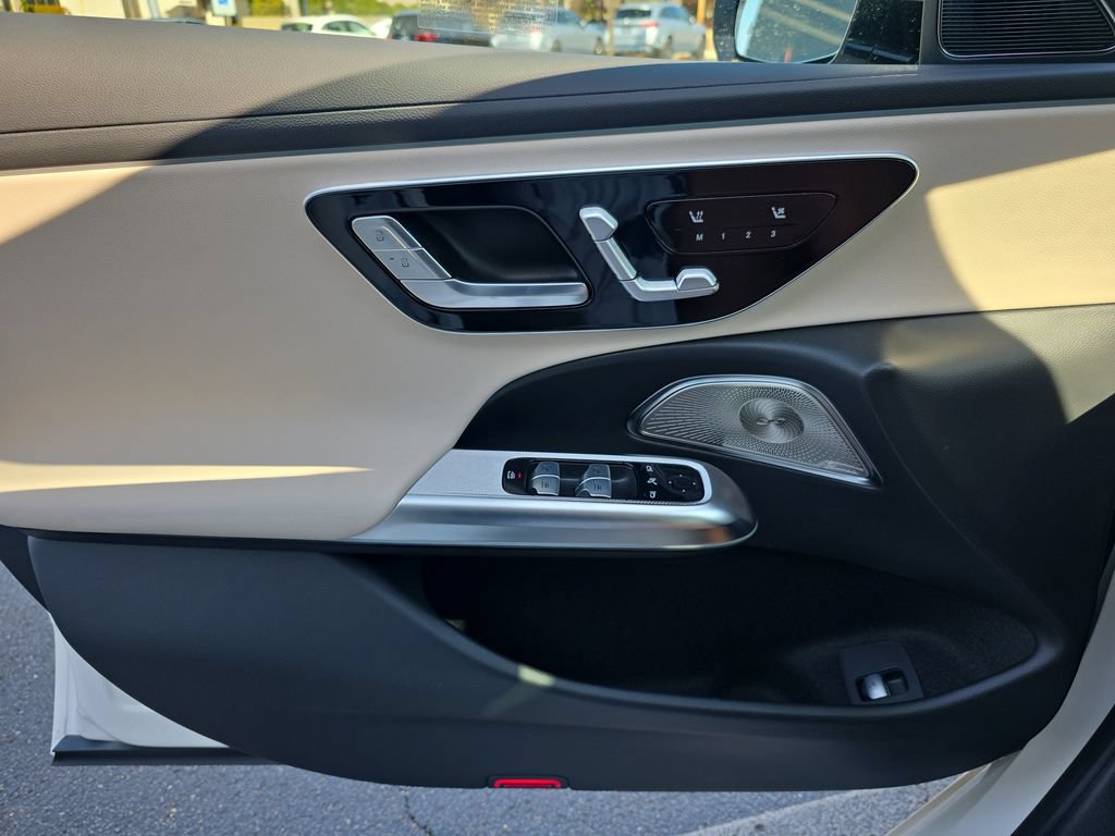 New 2026 Mercedes-Benz E 350 4MATIC Sedan image 20
