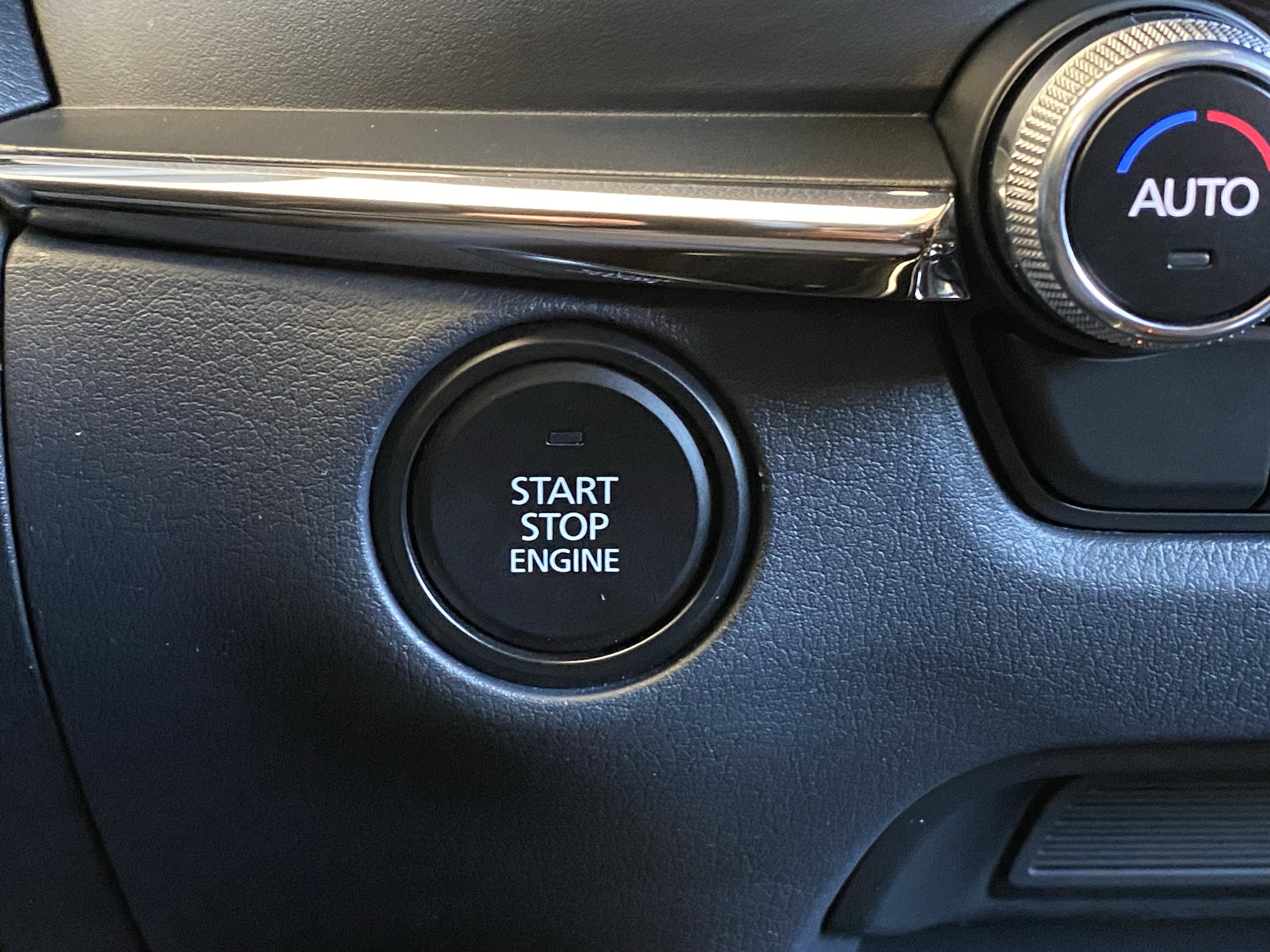 Certified 2025 MAZDA CX-30 AWD 2.5 S w/ Preferred Package image 15