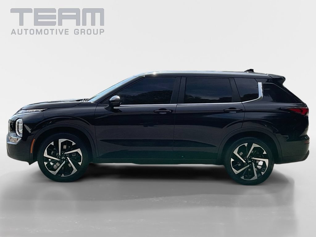 Used 2022 Mitsubishi Outlander ES AWD/4WD image 4