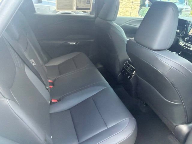Used 2023 Lexus RX 350 Premium w/ Cold Area Package AWD/4WD image 33