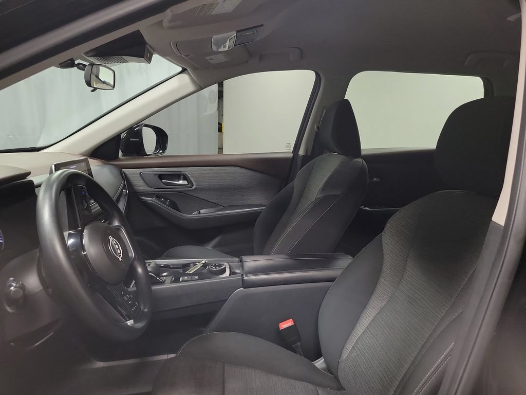 Used 2023 Nissan Rogue SV AWD/4WD image 12