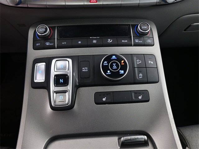 Used 2022 Hyundai Palisade SEL w/ Convenience Package image 3