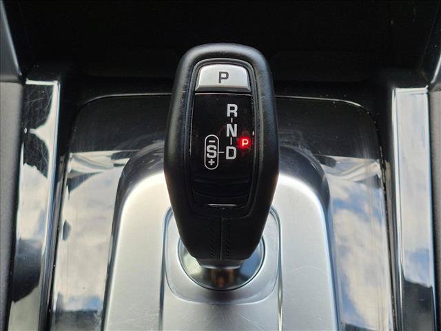Used 2023 Land Rover Discovery Sport SE R-Dynamic AWD/4WD image 12