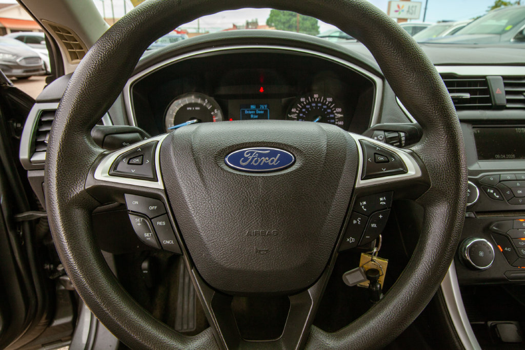 Used 2016 Ford Fusion S FWD image 16