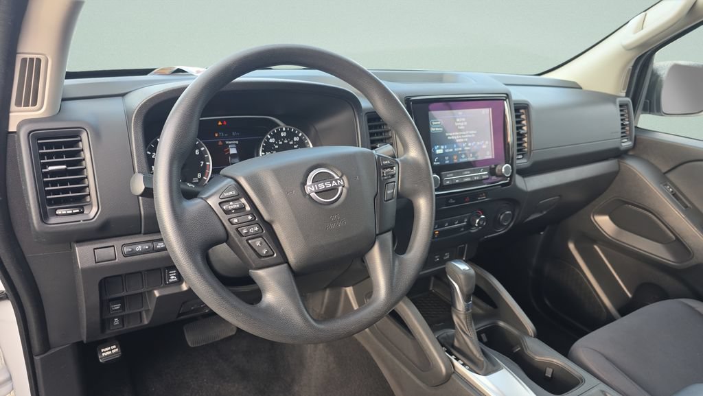 Used 2024 Nissan Frontier S w/ S Utility Package RWD image 11