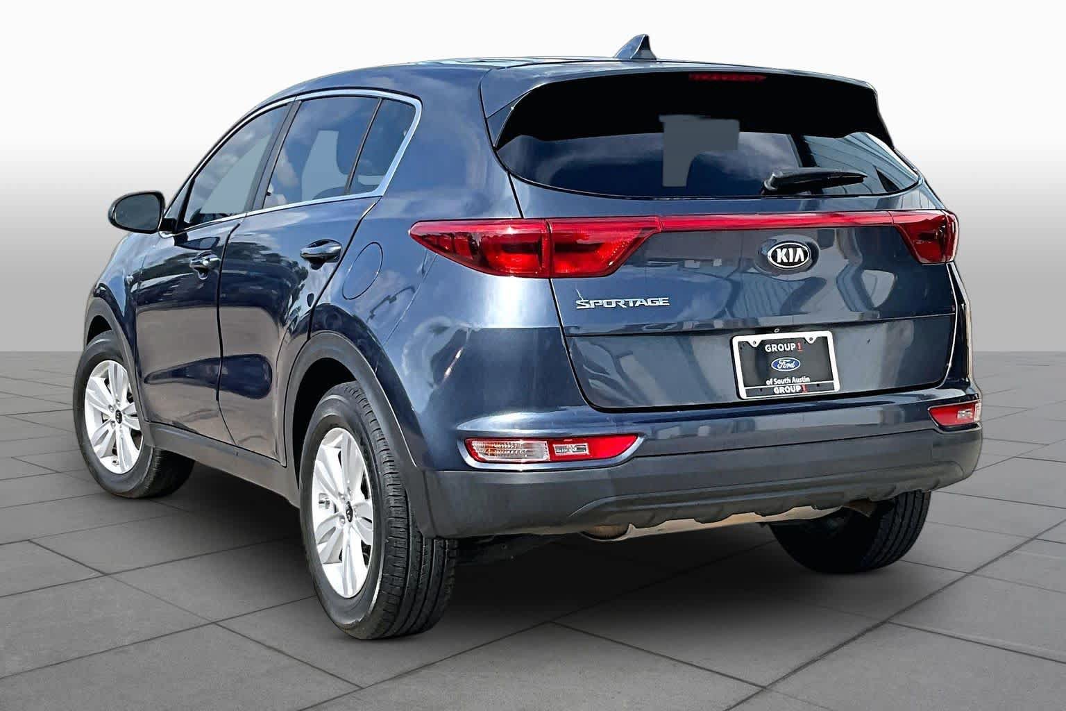 Used 2017 Kia Sportage LX AWD/4WD image 12