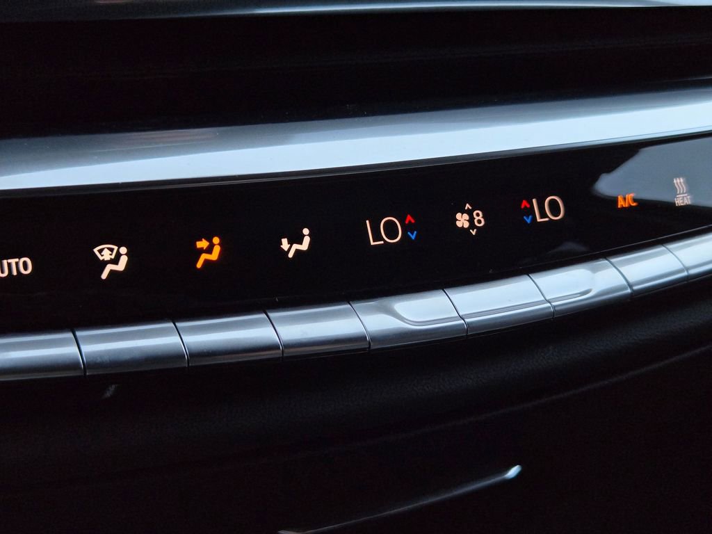 Certified 2024 Cadillac Lyriq Luxury w/ LPO, Floor Liner Package image 21