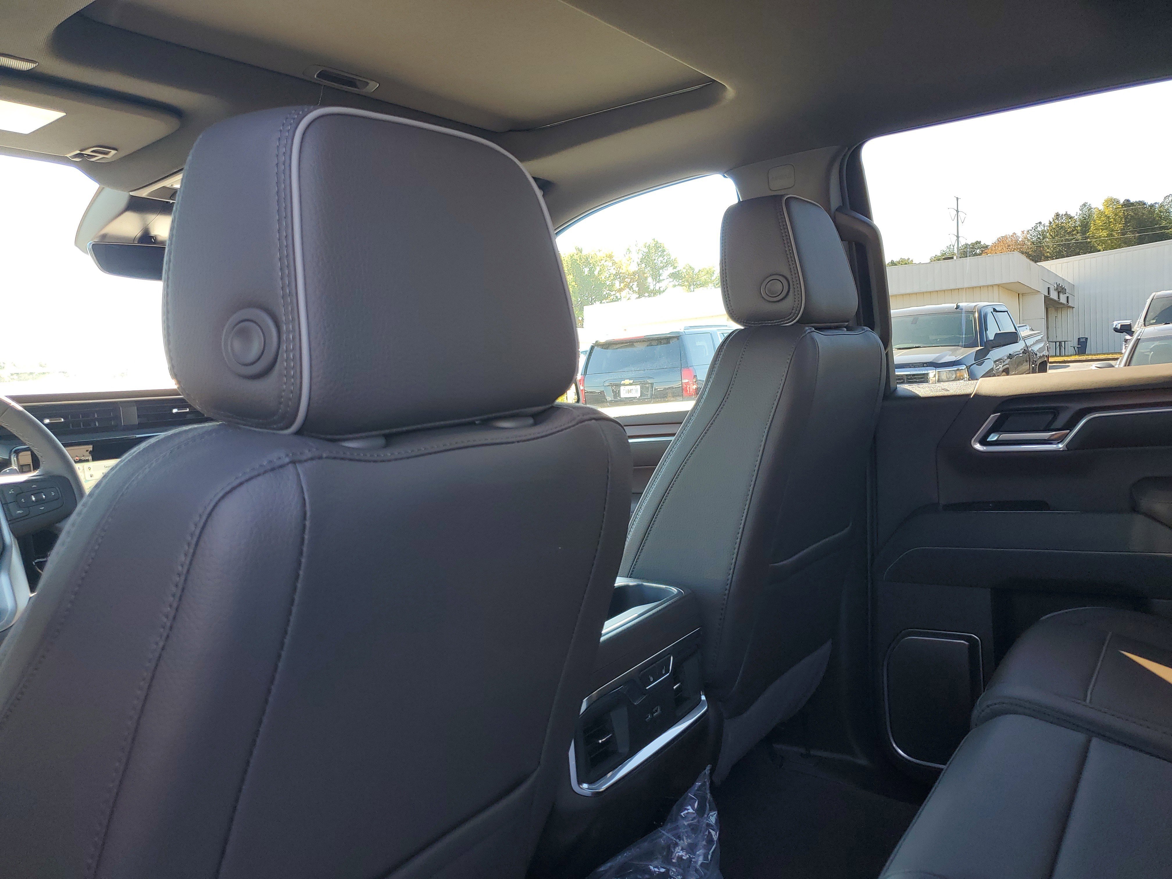 New 2026 GMC Sierra 1500 Denali w/ Technology Package image 10