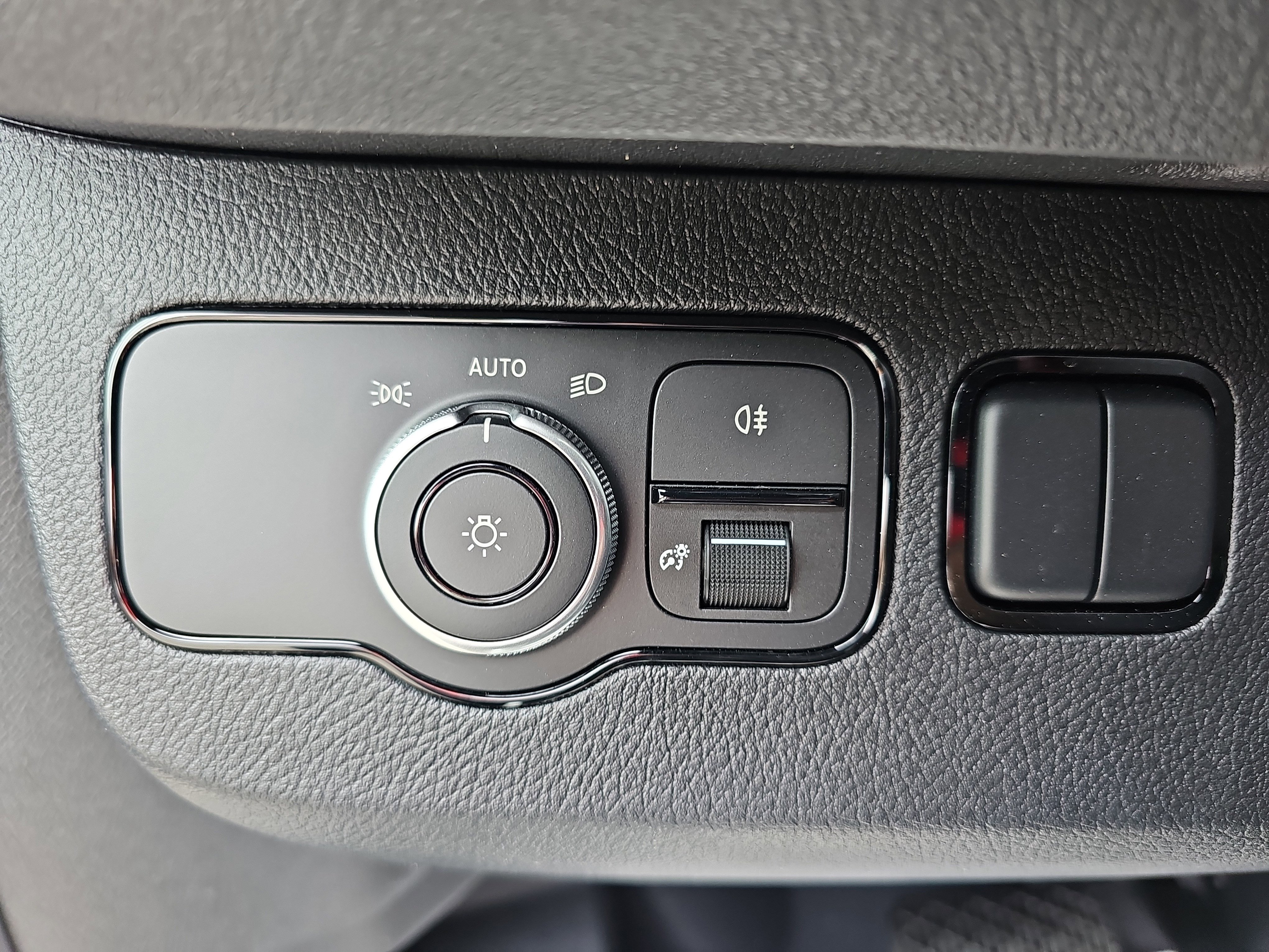 New 2025 Mercedes-Benz Sprinter 2500 image 24