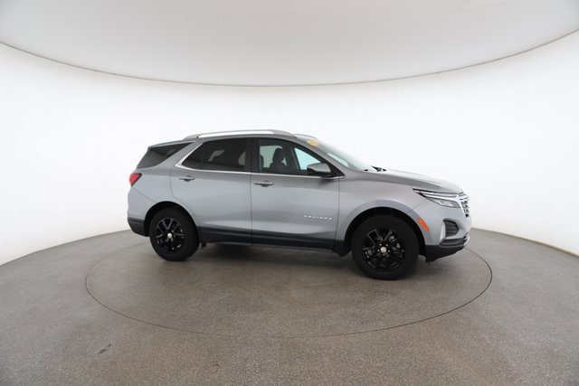 Used 2023 Chevrolet Equinox LT w/ Driver Convenience Package image 24