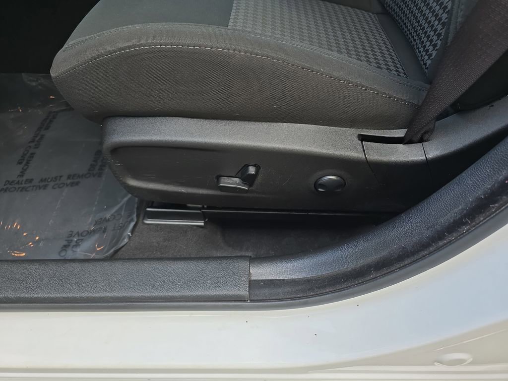 Used 2023 Dodge Charger GT image 26