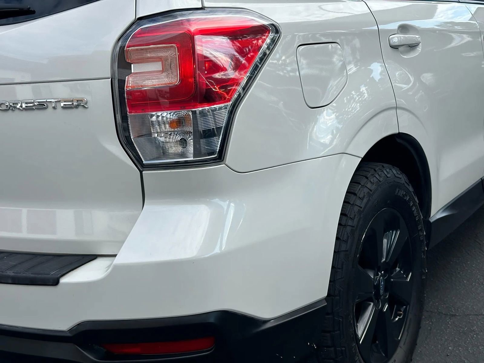 Used 2018 Subaru Forester 2.5i Premium AWD/4WD image 19
