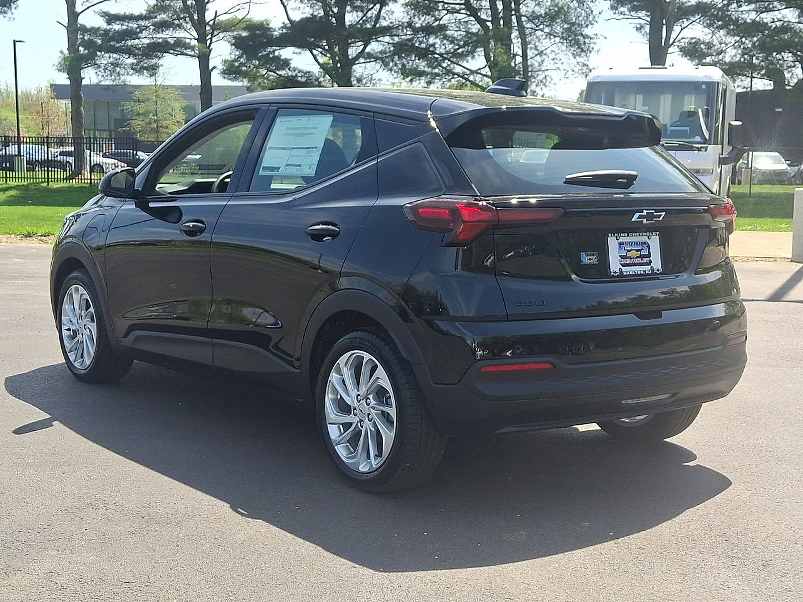 New 2027 Chevrolet Bolt LT w/ Comfort Package image 11