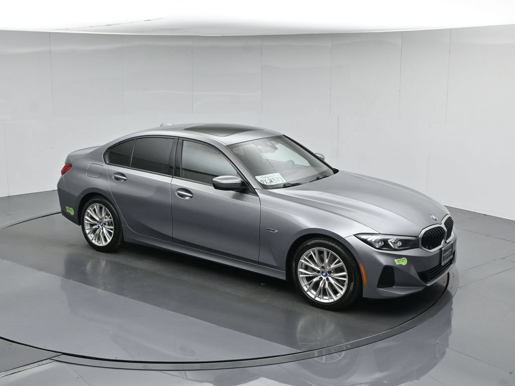 Used 2023 BMW 330e w/ Convenience Package RWD image 45