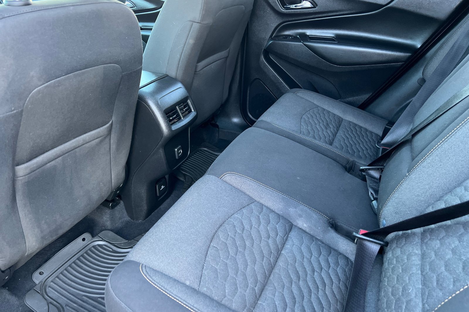 Used 2020 Chevrolet Equinox LT AWD/4WD image 9