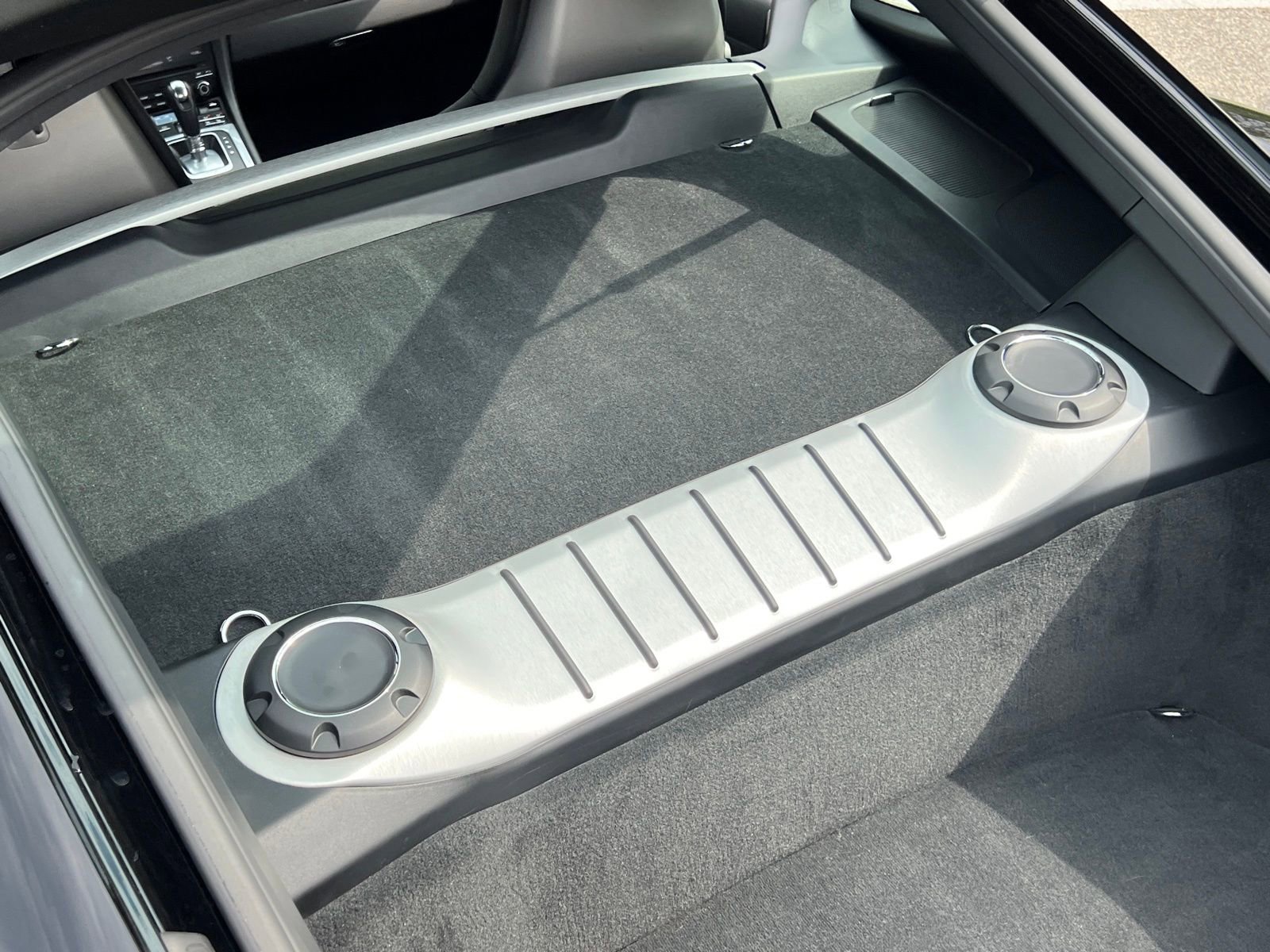 Certified 2018 Porsche 718 Cayman S image 31