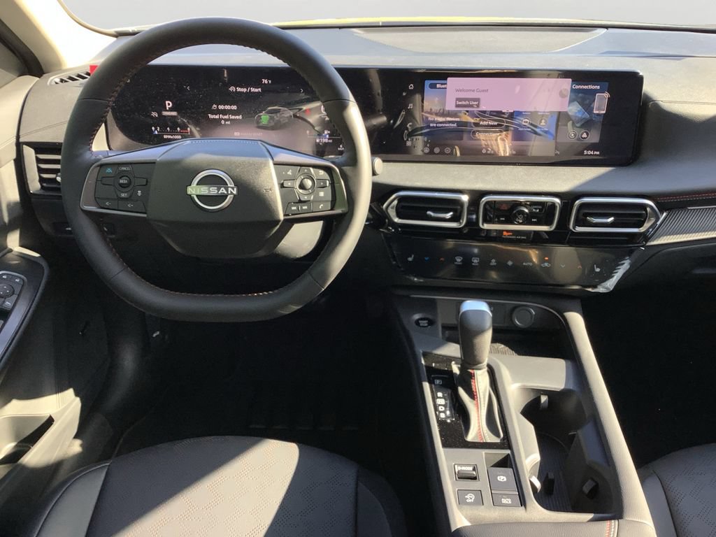 New 2026 Nissan Sentra SR w/ SR Premium Package FWD image 16