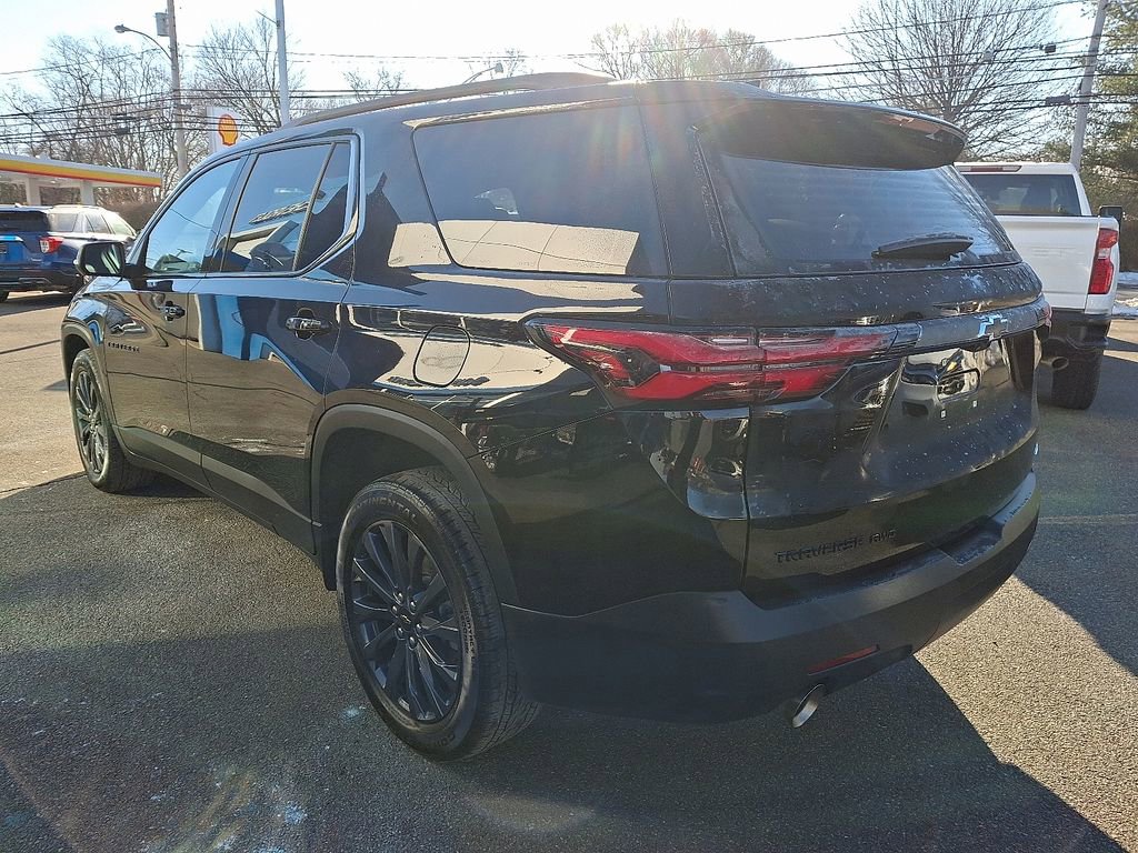 Used 2023 Chevrolet Traverse RS image 7