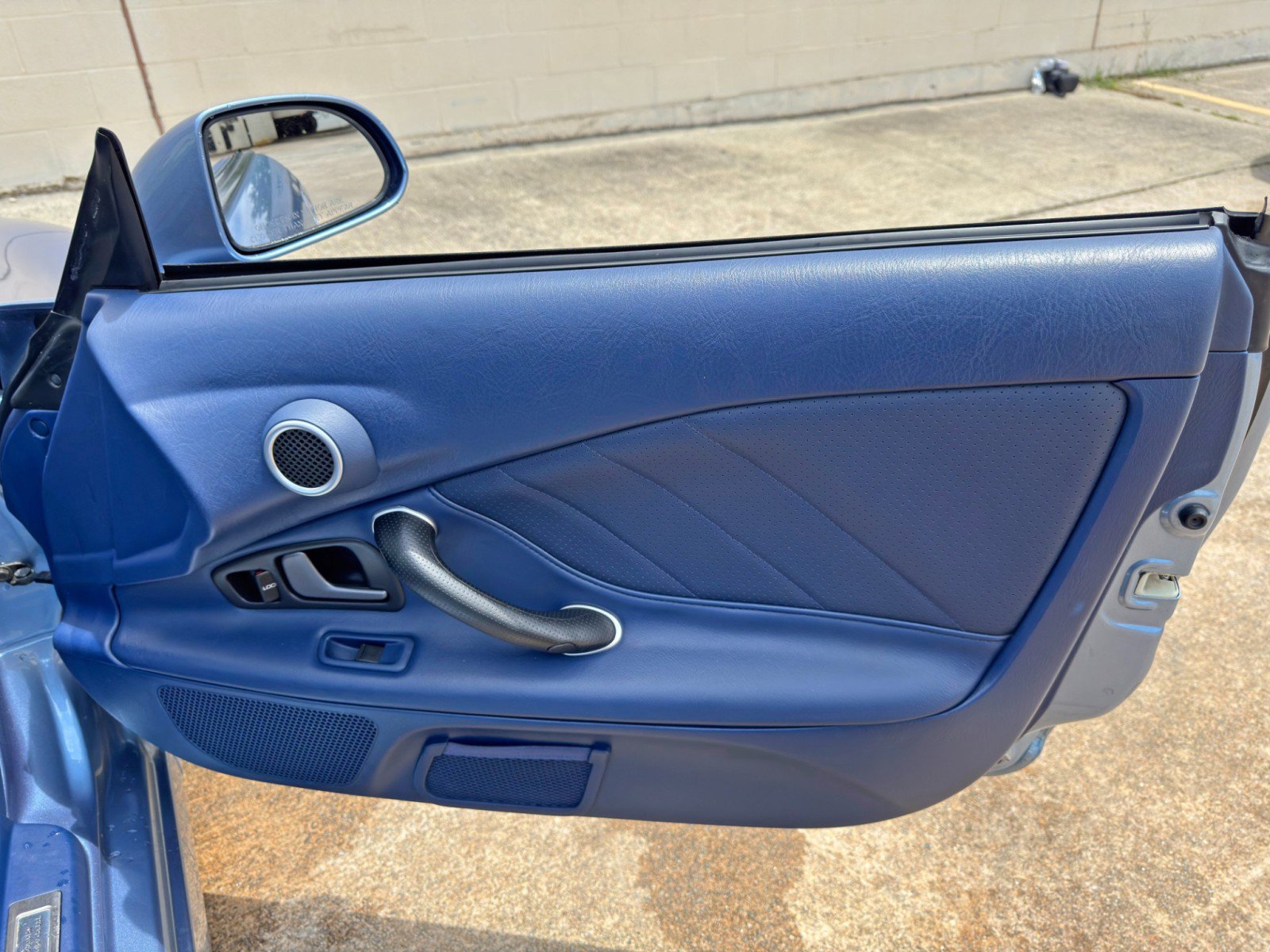 Used 2003 Honda S2000 image 31