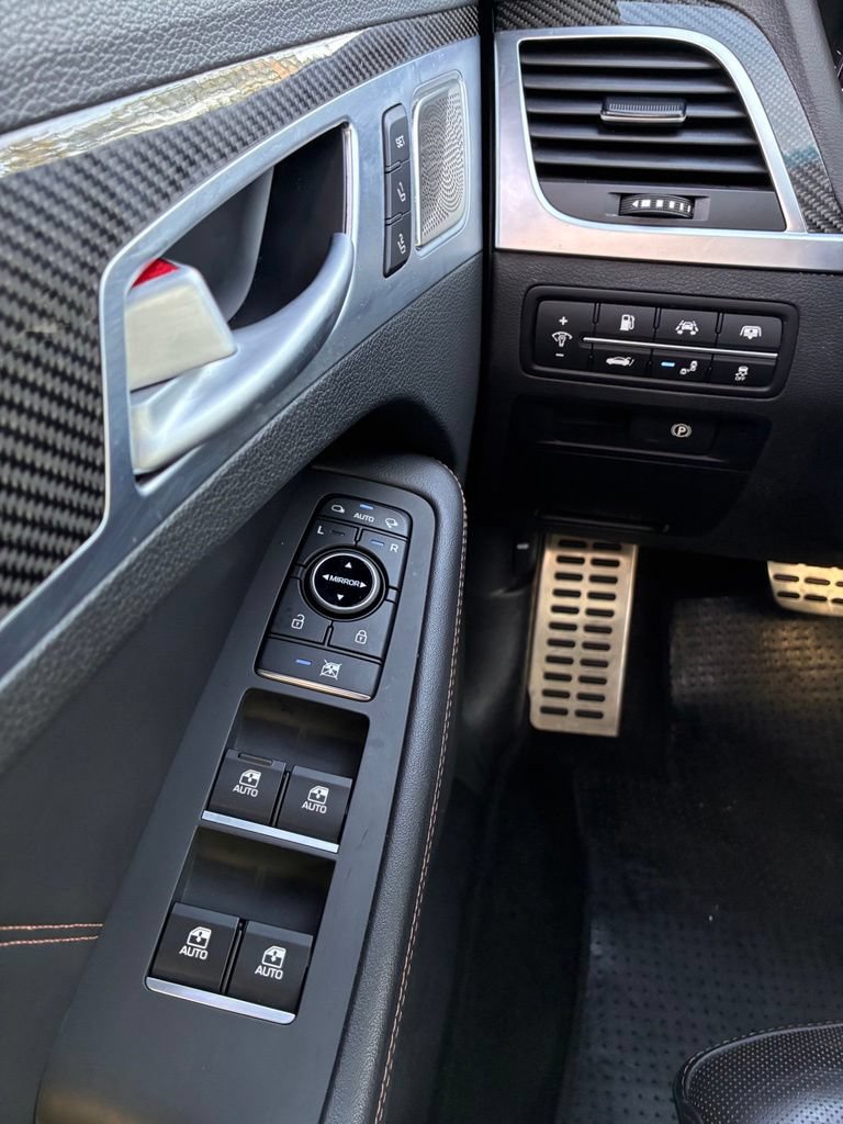 Used 2018 Genesis G80 3.3T Sport AWD/4WD image 29