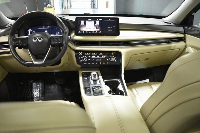 Used 2023 INFINITI QX60 Luxe image 13