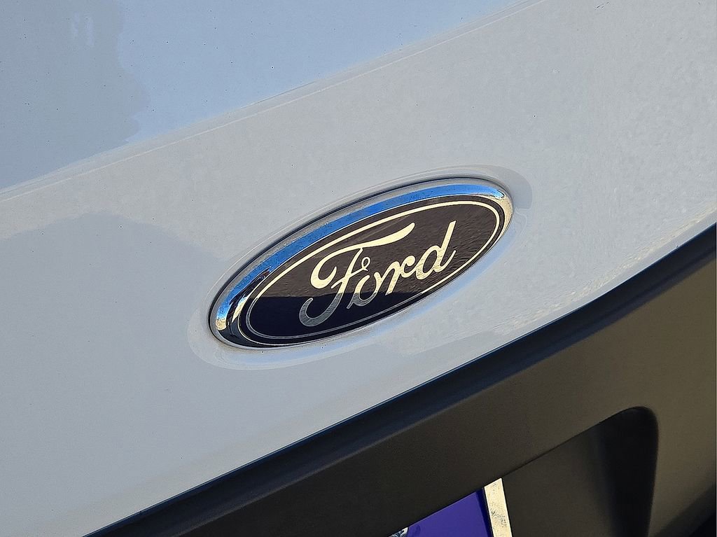 Used 2023 Ford Transit 350 XLT image 14