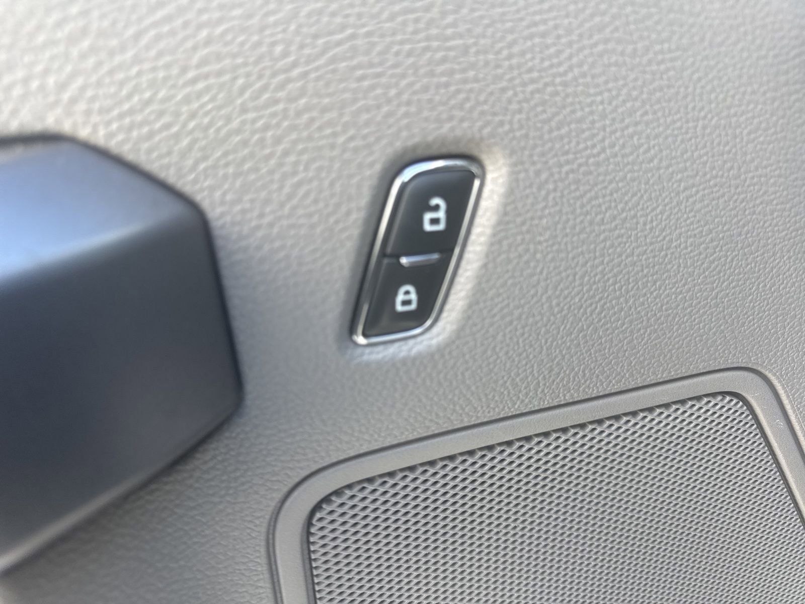 Used 2018 Ford F250 XLT image 9