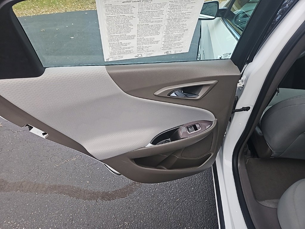 Used 2024 Chevrolet Malibu LT image 21