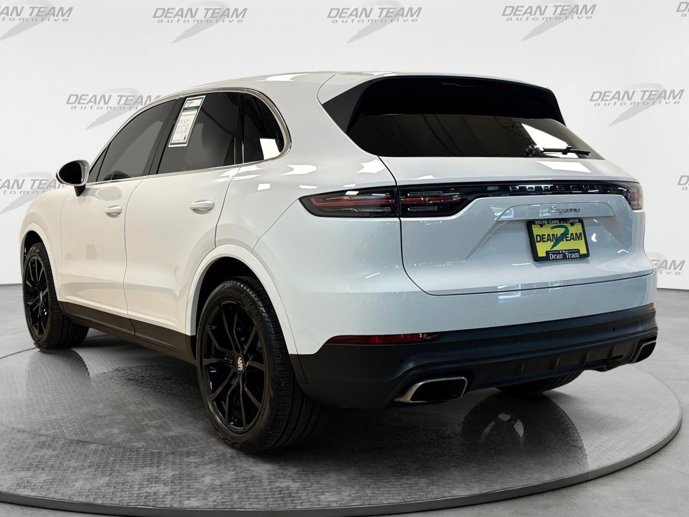 Used 2023 Porsche Cayenne Platinum Edition AWD/4WD image 6