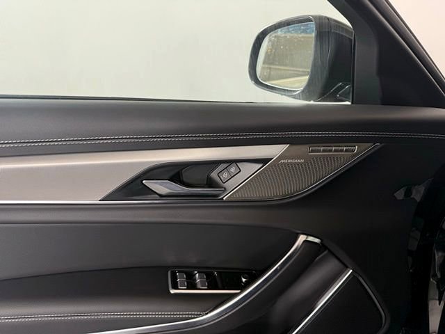 New 2024 Jaguar XF R-Dynamic SE image 25