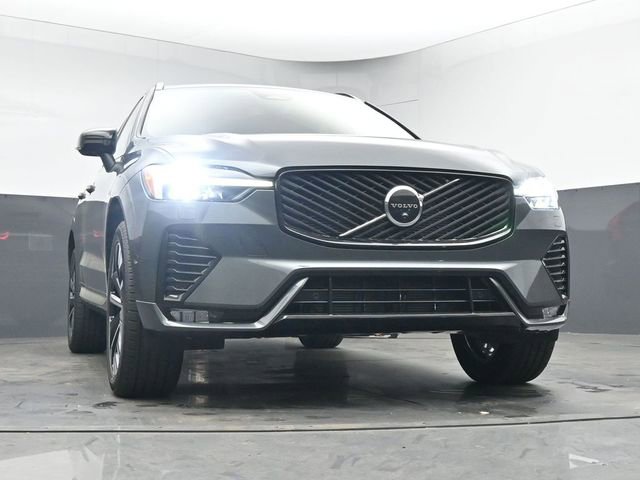 New 2026 Volvo XC60 B5 Plus w/ Protection Package Premier image 39