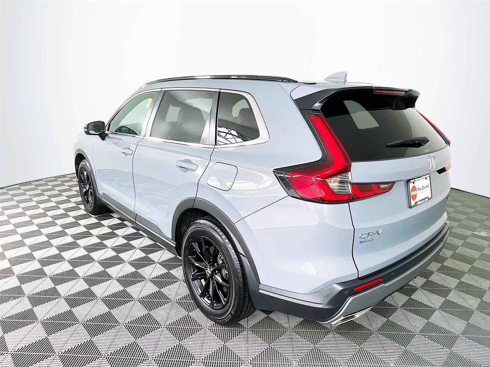 Certified 2025 Honda CR-V Sport-L image 7