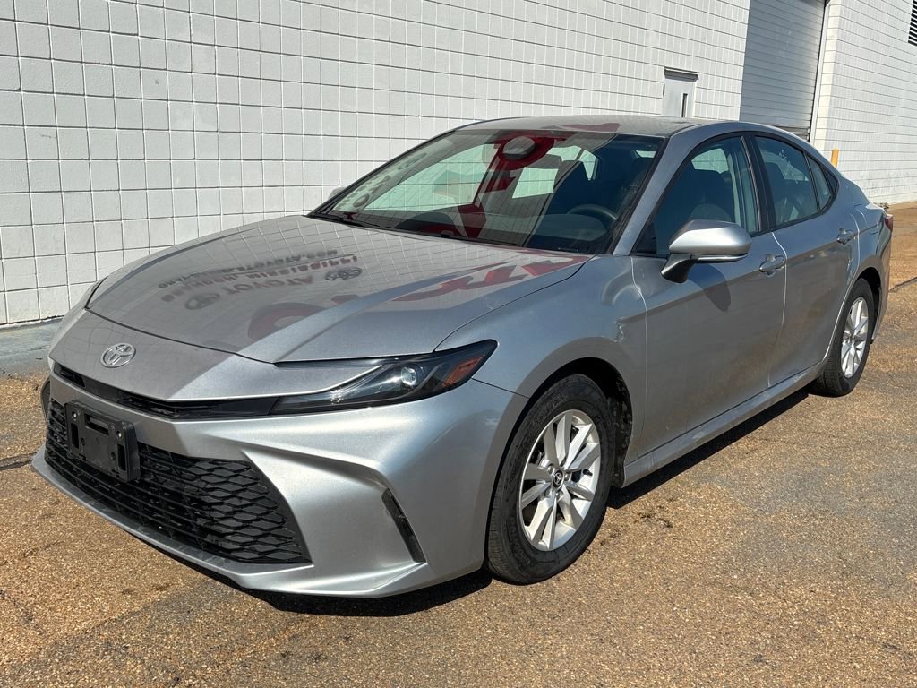Used 2025 Toyota Camry LE