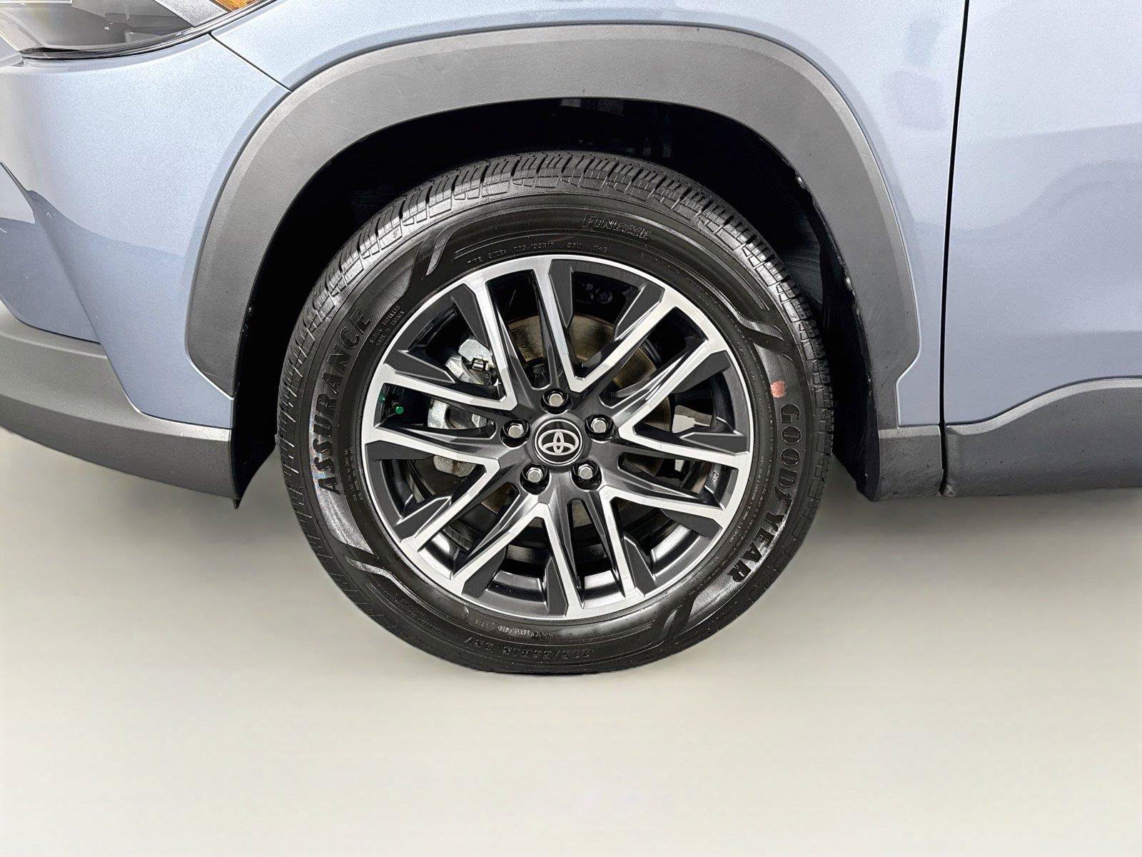 Certified 2026 Toyota Corolla Cross XLE AWD/4WD image 41