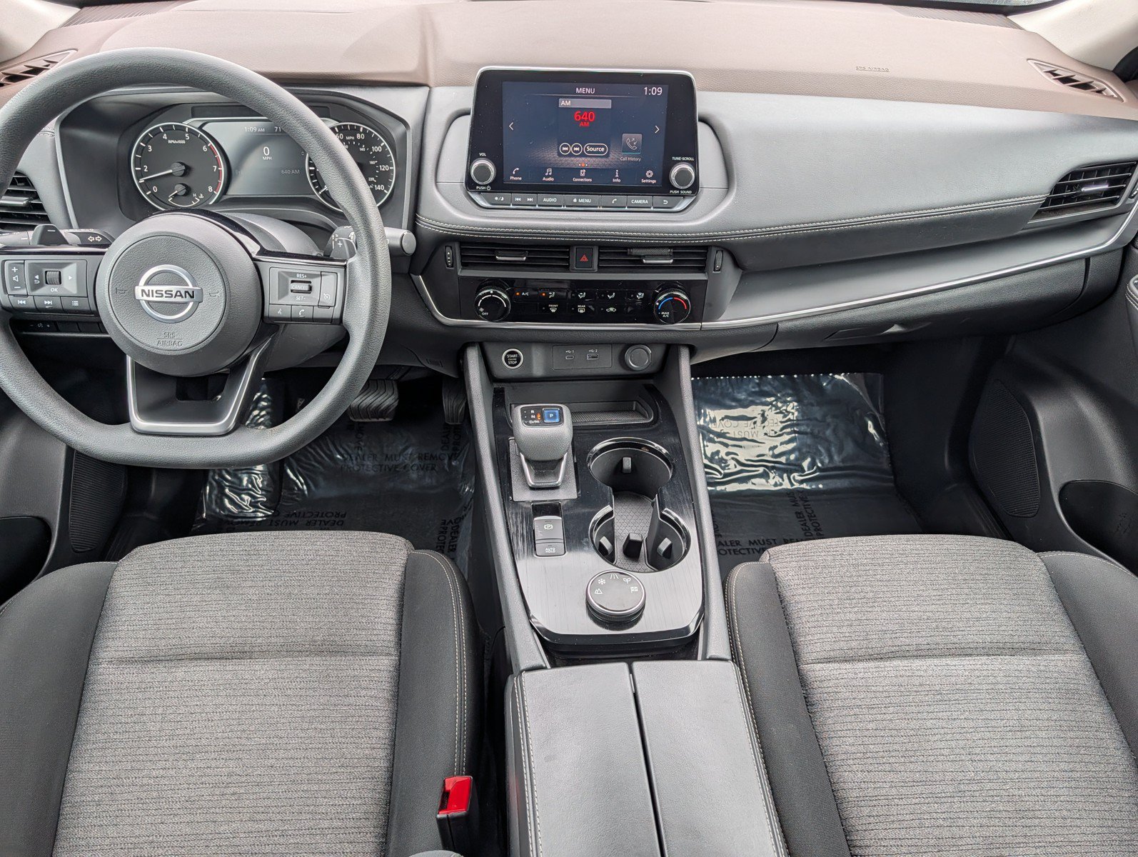 Used 2021 Nissan Rogue S AWD/4WD image 18