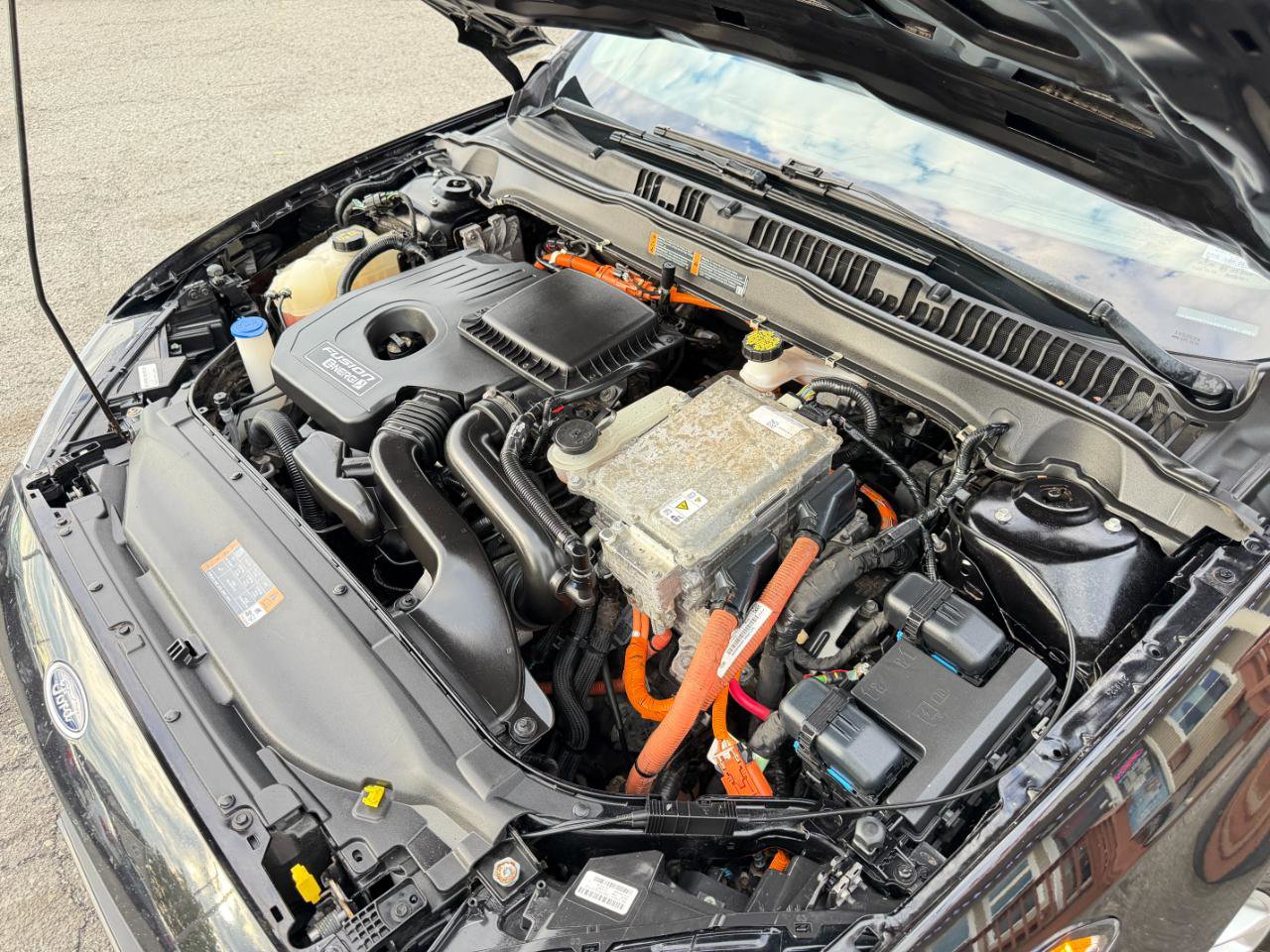 Used 2019 Ford Fusion Energi Titanium FWD image 80