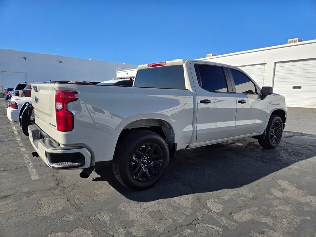 Used 2026 Chevrolet Silverado 1500 Custom image 2