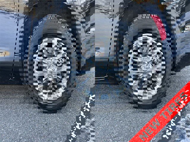 Certified 2022 Chrysler Pacifica Touring-L image 11