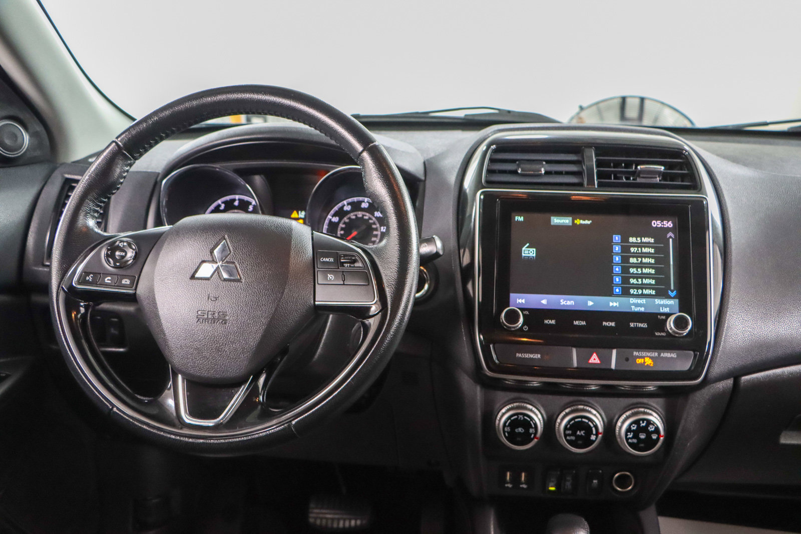 Used 2021 Mitsubishi Outlander Sport SE image 16