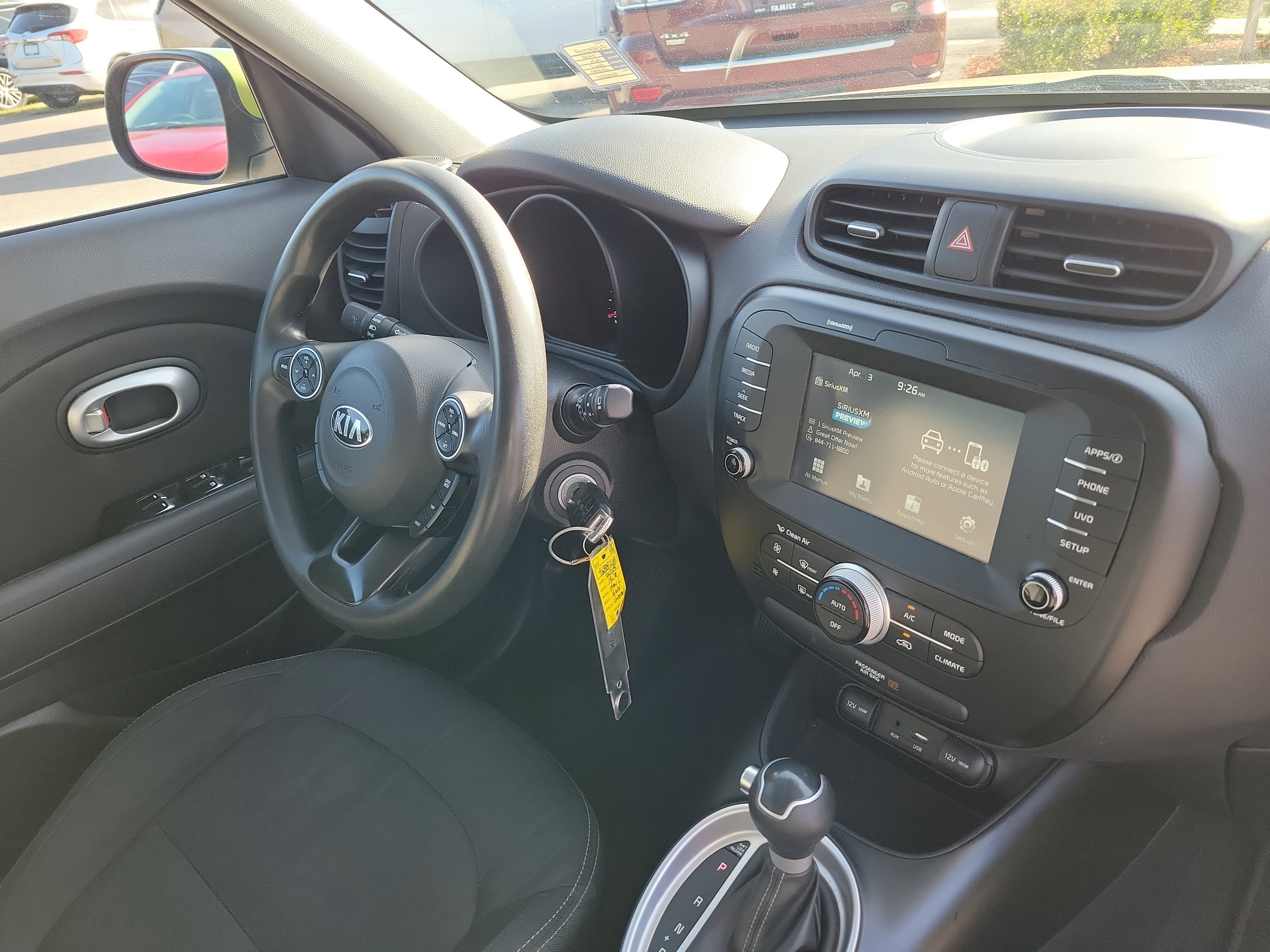 Used 2018 Kia Soul + image 8