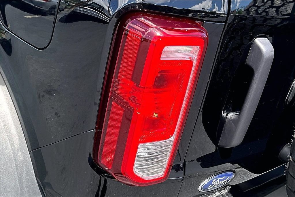 Used 2024 Ford Bronco Black Diamond AWD/4WD image 30