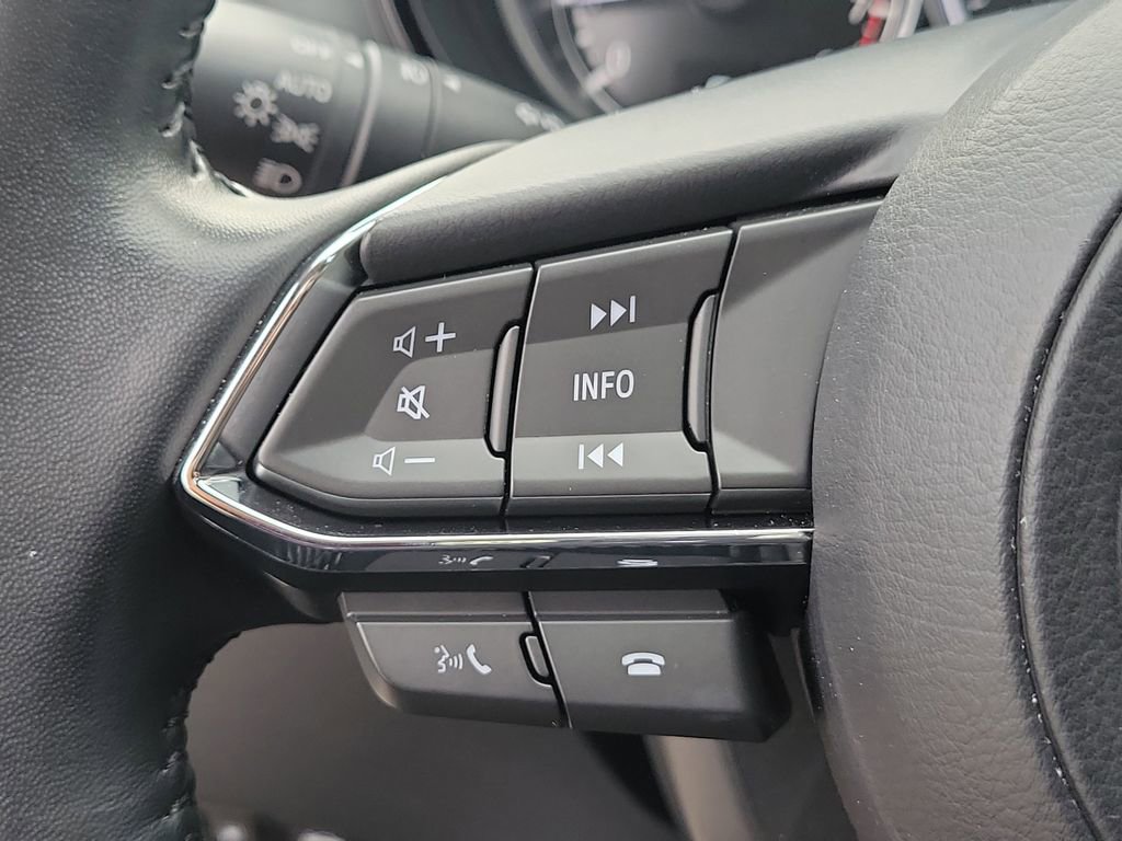 Used 2023 MAZDA CX-9 Touring image 27