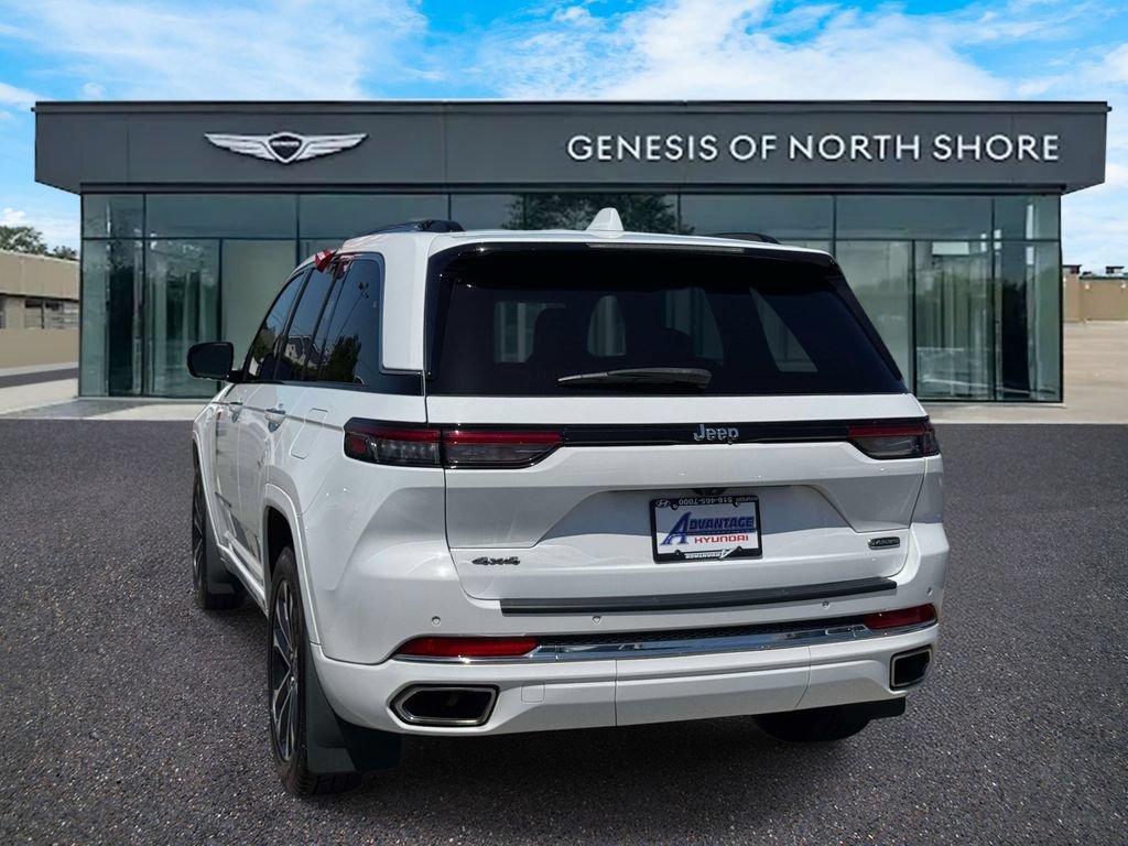 Used 2022 Jeep Grand Cherokee Overland AWD/4WD image 7