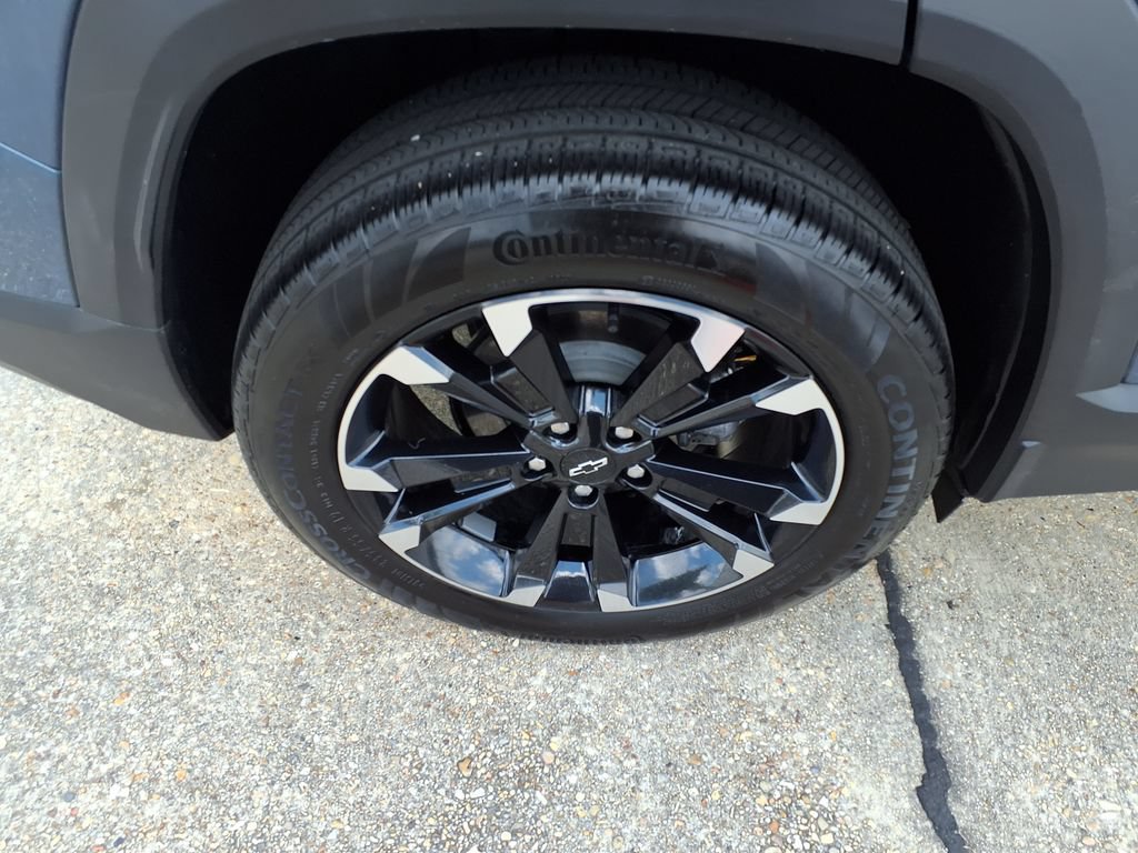 Used 2025 Chevrolet Equinox RS w/ Convenience Package III FWD image 7