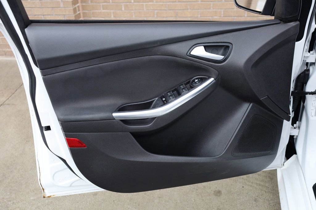 Used 2014 Ford Focus ST image 11