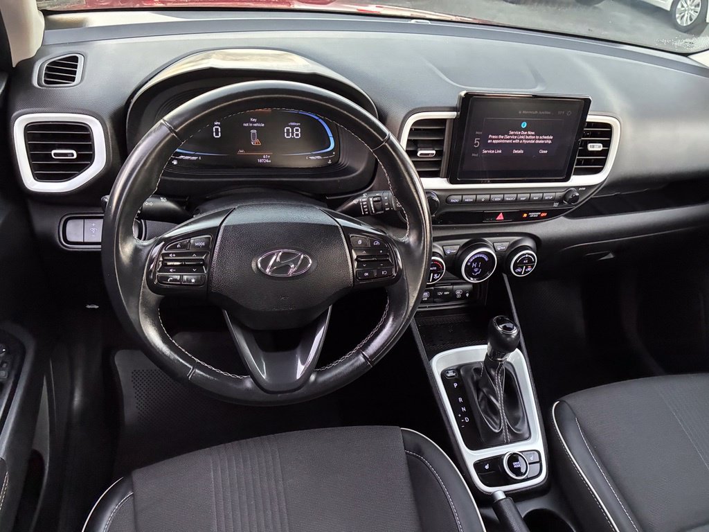 Certified 2024 Hyundai Venue Limited FWD image 29