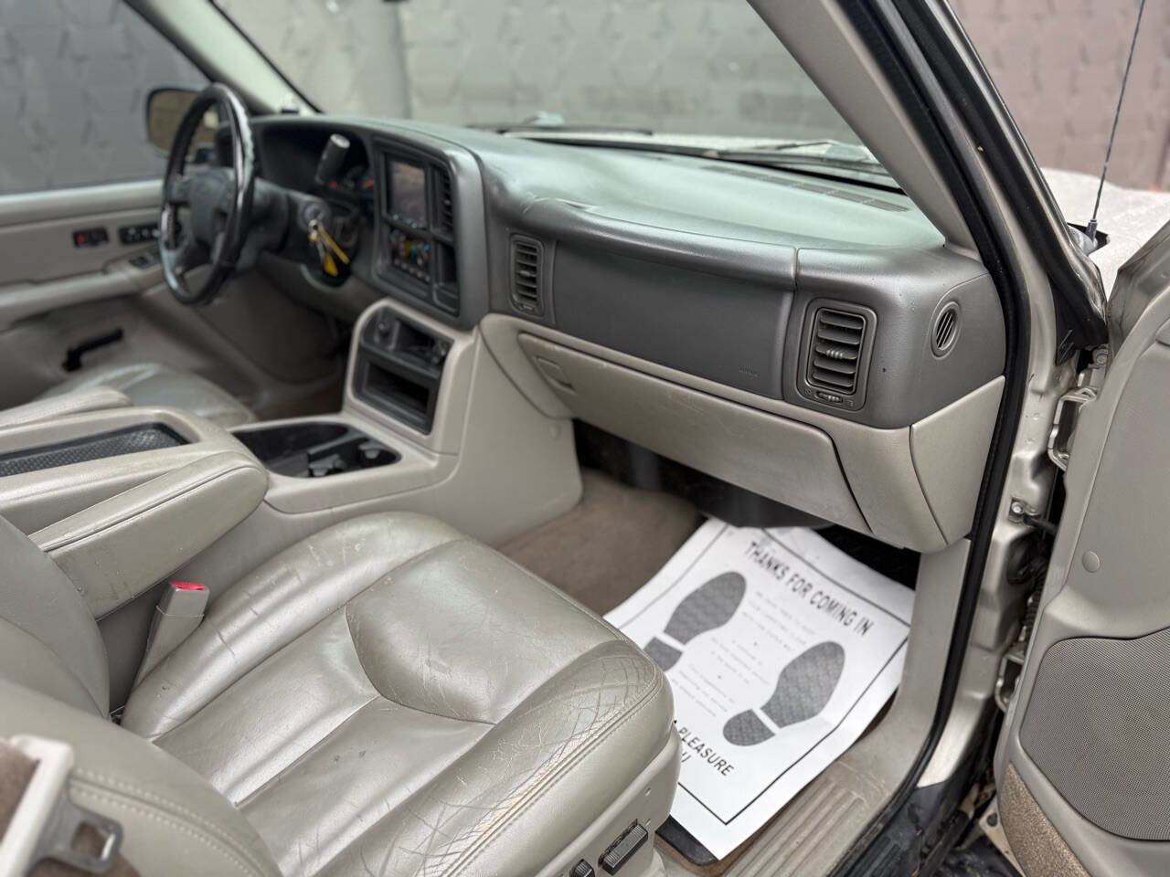 Used 2005 Chevrolet Avalanche 2500 w/ Preferred Equipment Group image 27