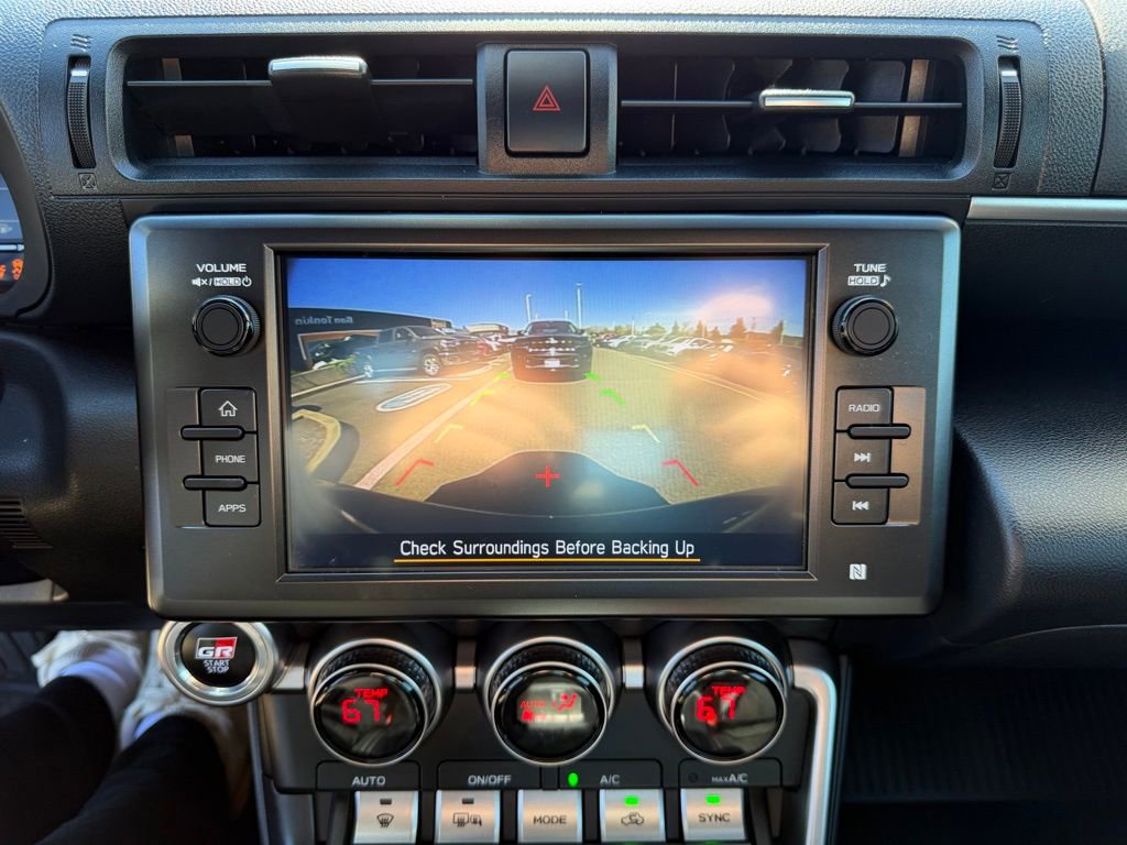 Used 2024 Toyota GR86 Premium RWD image 21