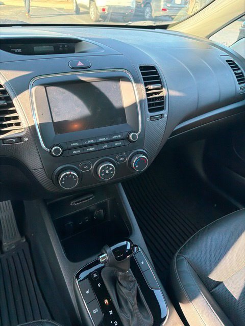 Used 2017 Kia Forte EX FWD image 15
